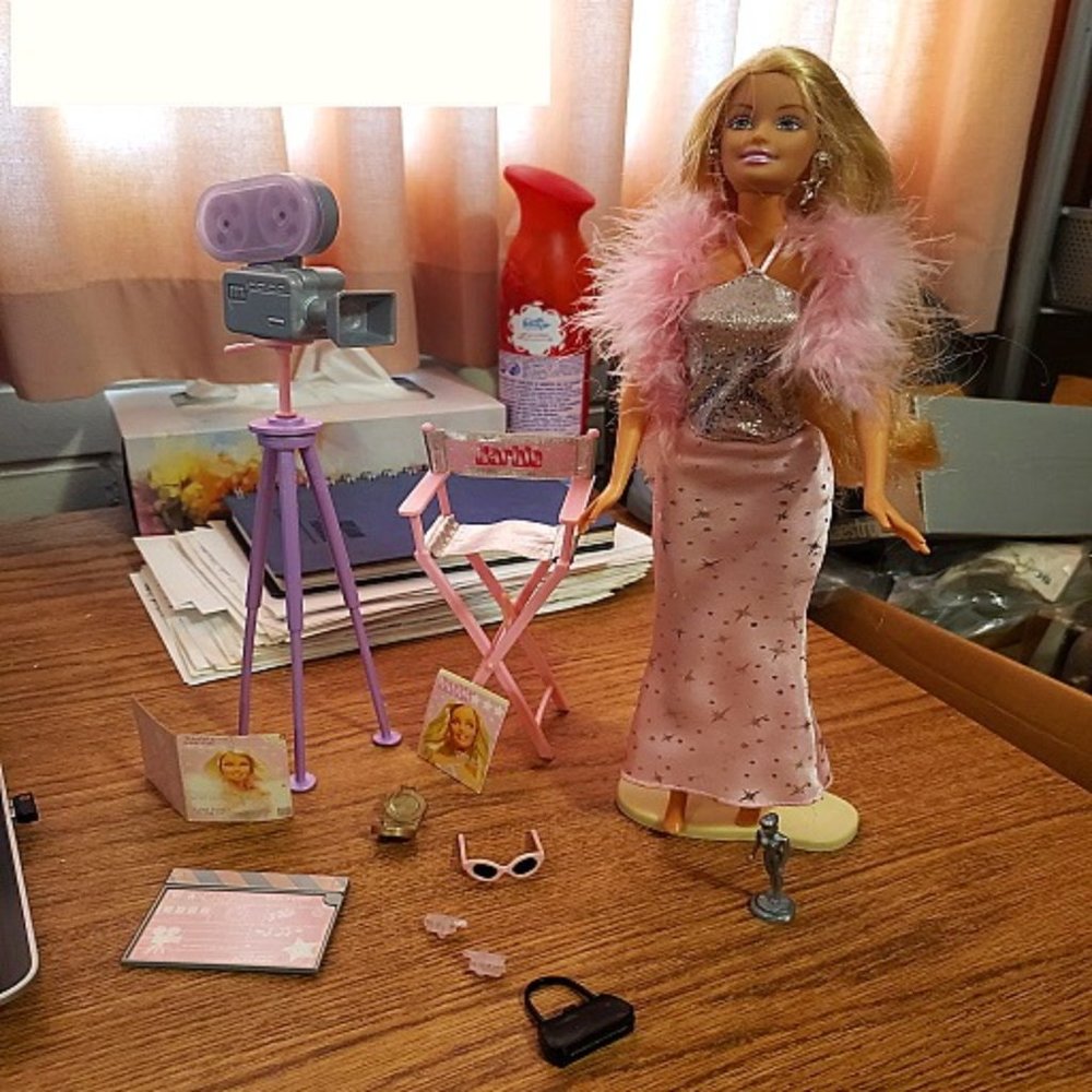 Retired 2000 Jewel Girl Movie Star Barbie